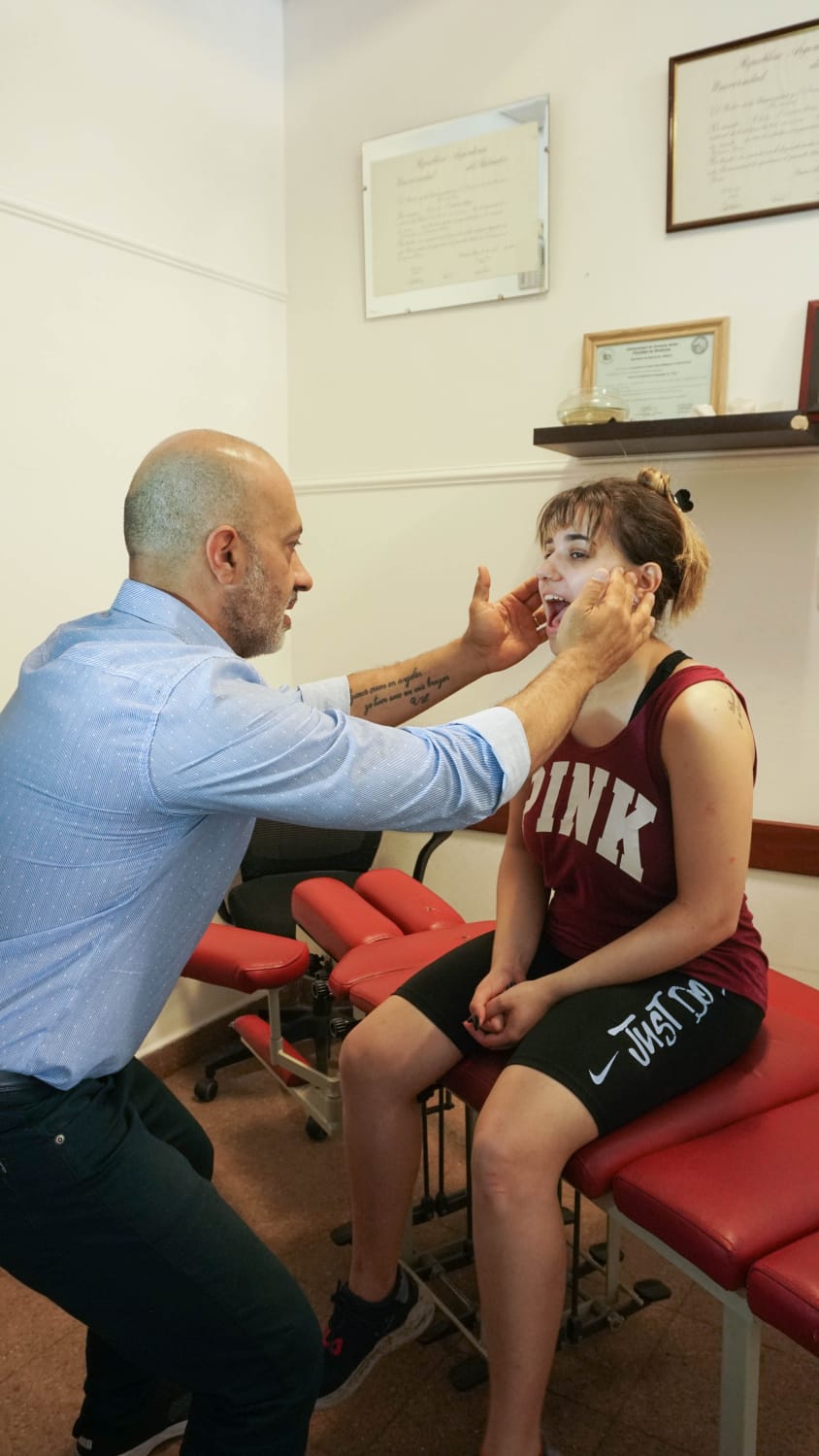 Técnica manual de Osteopatía ATM